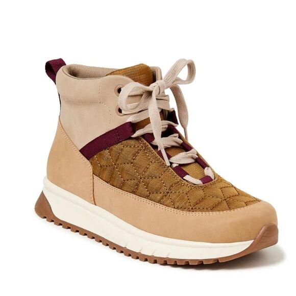 Time and Tru Women's 7 Hybrid Hiker Commuter Boot - New - Picture 1 of 7